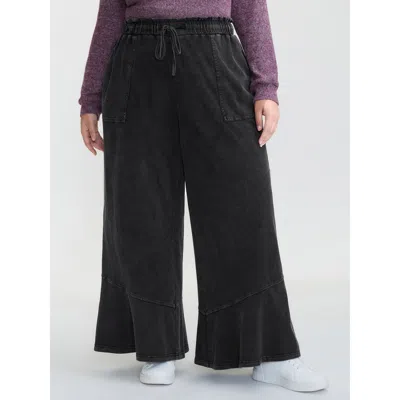 Bloomchic Women's Plus Size Retro Wash Ruffled Hem Wide-leg Pants Black Non Wide Leg Mid Rise Casual 10/m