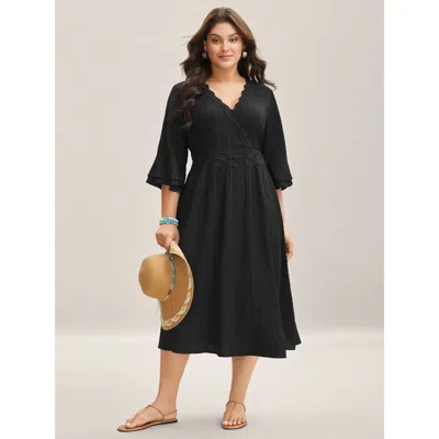 Bloomchic Women's Plus Size Scalloped Lace Surplice Ruffled Midi Dress Black Synthetic Texture Midi Vacation E