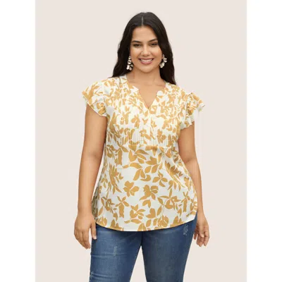 Bloomchic Women's Plus Size Silhouette Floral Print Notched Collar Pleated Blouse Tan Floral Vacation Short Sl In Brown