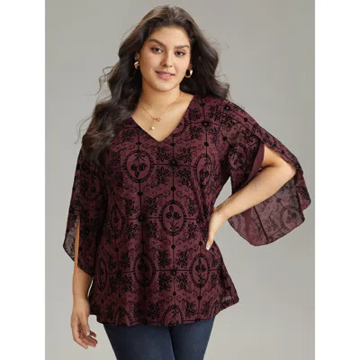 Bloomchic Women's Plus Size Silhouette Floral Print V Neck Petal Sleeve Blouse Scarlet Dailywear 3/4 Sleeve 14 In Red