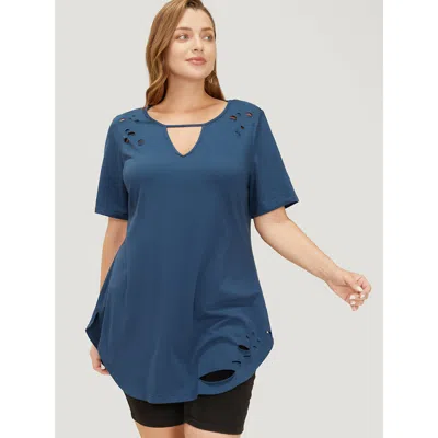 Bloomchic Women's Plus Size Solid Distressed Detail Arc Hem Keyhole Neck T-shirt Indigo Short Sleeve Dailywear In Purple