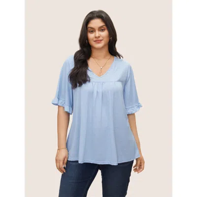Bloomchic Women's Plus Size Solid Gathered Ruffle Trim Flounce Sleeve T-shirt Lightblue Short Sleeve Casual V- In Blue