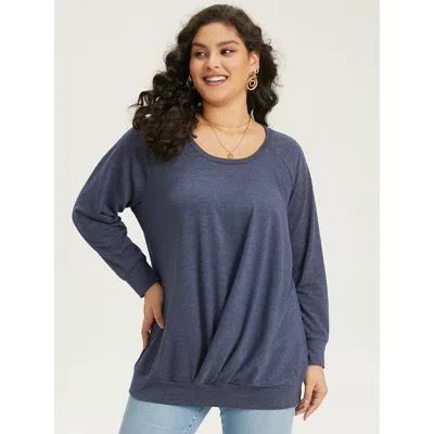 Bloomchic Women's Plus Size Solid Plicated Detail Raglan Sleeve Sweatshirt Darkblue Plain Dailywear 22-24/3x In Blue