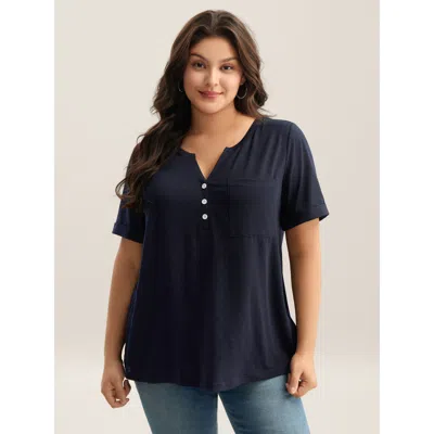 Bloomchic Women's Plus Size Solid Split Neck Button Detail T-shirt Indigo Casual Short Sleeve V-notch Neck 12/ In Purple