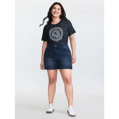 Bloomchic Women's Plus Size Stretchy Fitted Mid-rise Denim Shorts Denimindigo High Stretch Casual 10/m