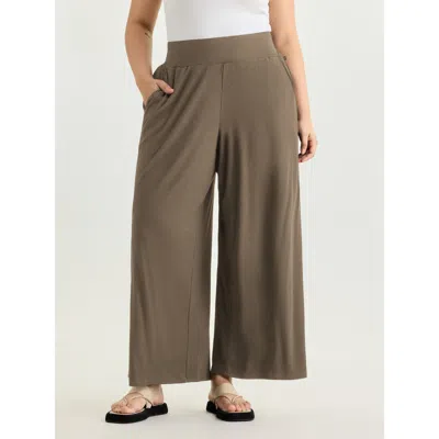 Bloomchic Women's Plus Size Stretchy Waist Straight-leg Pants Darkbrown Solid Wide Leg Mid Rise Casual 22-24/3 In Brown
