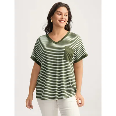 Bloomchic Women's Plus Size Stripe Color Contrast Pockets T-shirt Armygreen Stripes Casual Short Sleeve 22-24/