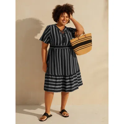 Bloomchic Women's Plus Size Striped Patchwork Tassels Ties Shirred Dress Black Stripes Midi Vacation Bowknot 3