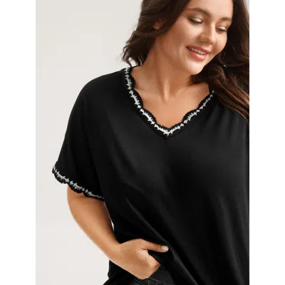 Bloomchic Women's Plus Size Supersoft Stretchy Scalloped Neck Solid T-shirt Black Non Casual Short Sleeve 10/m