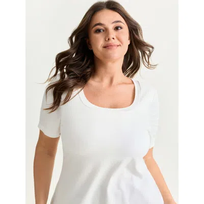 Bloomchic Women's Plus Size Supersoft Supportive Bra Square Neckline Fitted T-shirt Ivory Solid Casual Short S In White