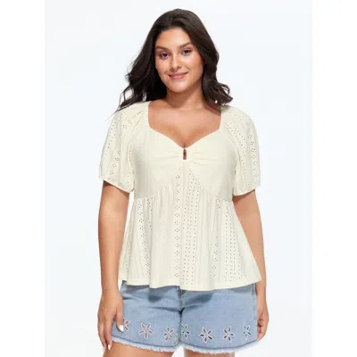 Bloomchic Women's Plus Size Sweetheart Neckline Ruched Knit Top Beige Short Sleeve Casual Sweetheart Neck 26/4 In Sand