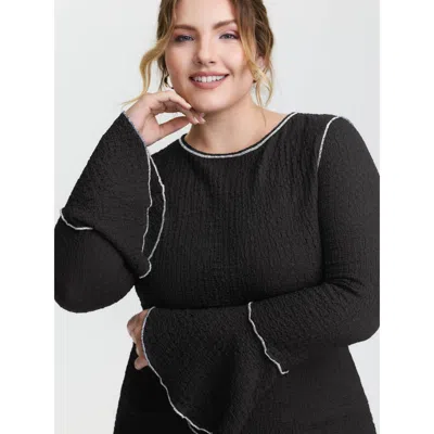 Bloomchic Women's Plus Size Textured Color Contrast Fitted T-shirt Black Non Elegant Long Sleeve 10/m