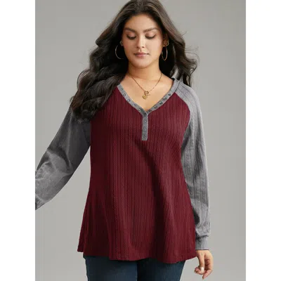 Bloomchic Women's Plus Size Textured Contrast Button Detail Raglan Sleeve Sweatshirt Burgundy Plain Dailywear 