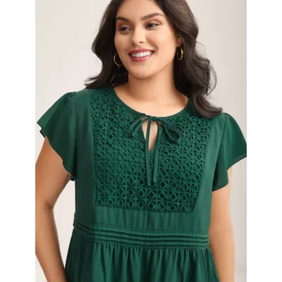 Bloomchic Women's Plus Size Textured Lace Tiered Solid Blouse Darkgreen Solid Elegant Short Sleeve V-notch Nec In Green