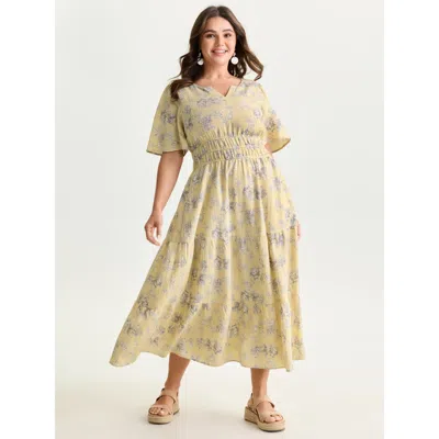 Bloomchic Women's Plus Size Textured Shirred Cinched Waist Maxi Dress Lightyellow Solid Maxi Vacation Smocked 