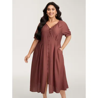 Bloomchic Women's Plus Size Textured Shirred Cinched-waist Maxi Dress Maroon Non Midi Vacation Texture 10/m In Burgundy