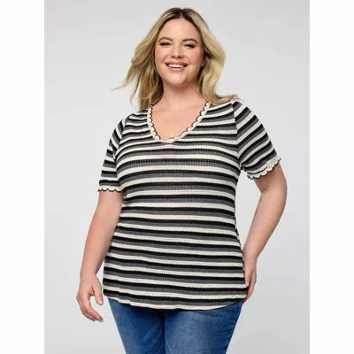 Bloomchic Women's Plus Size Textured Stripe Print Stretchy T-shirt Black Stripes Casual Short Sleeve 22-24/3x