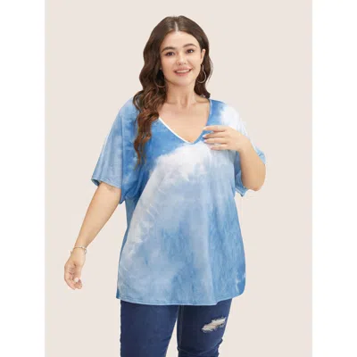 Bloomchic Women's Plus Size Tie Dye Drop Shoulder V Neck T-shirt Stone Ombre Vacation Short Sleeve 10/m In Gray