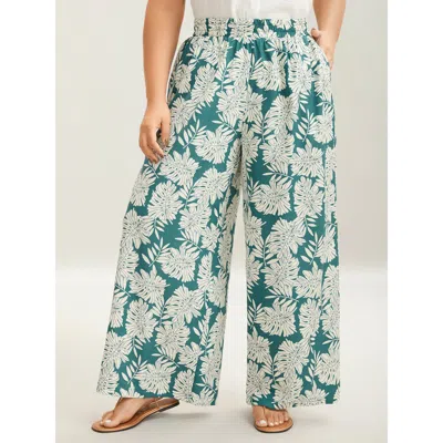 Bloomchic Women's Plus Size Tropical Leaf Pattern Shirred Wide-leg Pants Emerald Tropical Wide Leg Mid Rise Va In Green