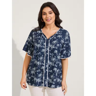 Bloomchic Women's Plus Size Tropical Print Lace Trim Flowy Blouse Indigo Tropical Vacation Short Sleeve 10/m In Purple