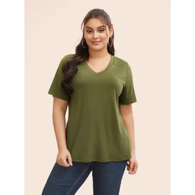 Bloomchic Women's Plus Size V Neck Pleated Stretchy T-shirt Armygreen Non Everyday Short Sleeve 12/l