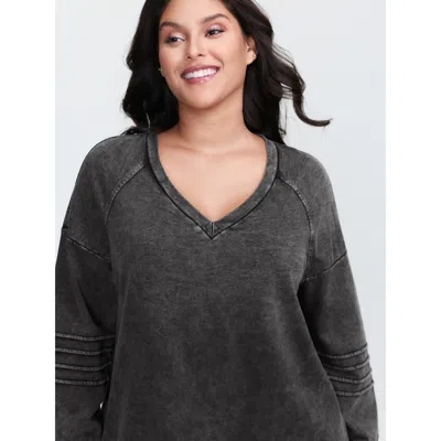 Bloomchic Women's Plus Size V-neck Drop Shoulder Vintage Sweatshirt Black Casual 10/m