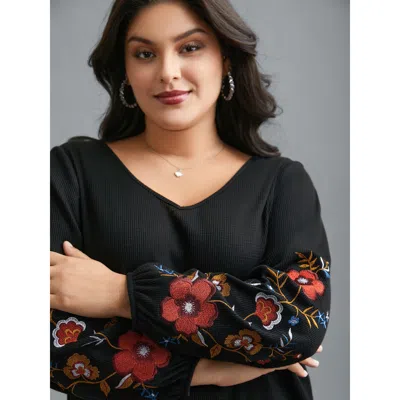 Bloomchic Women's Plus Size Waffle Knit Floral Embroidered Top Black Extra Long Sleeve Elegant 30/6x