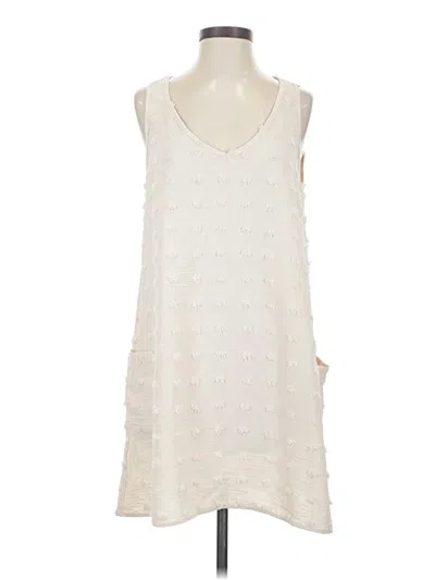 Pre-owned Blooming Jelly Casual Dress In Ivory