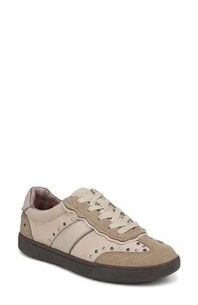 Blowfish Malibu Tastic 2 Faux Leather Sneaker In Neutral
