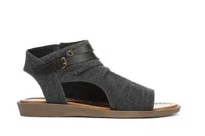 Blowfish Malibu Women's Charcoal Strappy Low Wedge Sandals - Denver In Gray