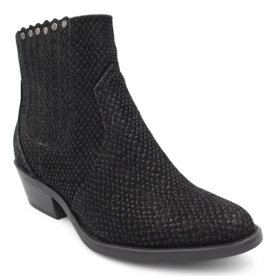Blowfish Women's Caitlynn Shoes In Black Exotic Raven