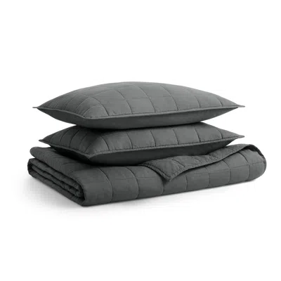 Blu Dot Ester Linen Quilt Set - Charcoal / Full/queen In Gray