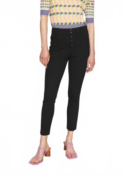Blu Pepper Button Detailed Jeggings In Black