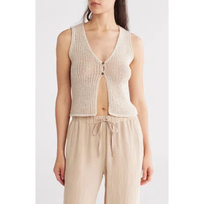 Blu Pepper Button Front Knit Sleeveless Top In Natural