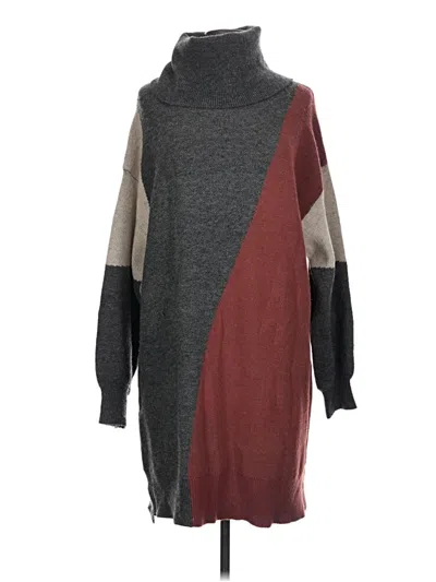 Pre-owned Blu Pepper Casual Dress In Gray