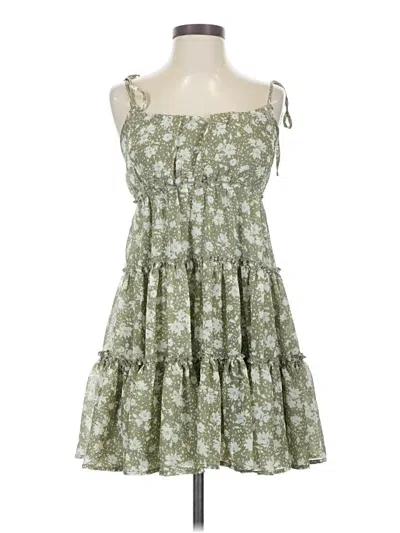 Pre-owned Blu Pepper Casual Dress In Green
