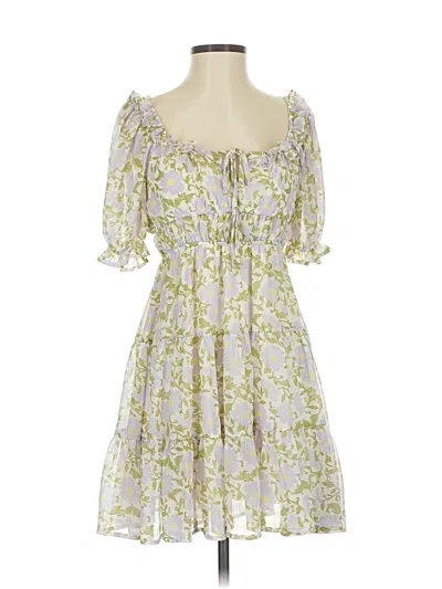 Pre-owned Blu Pepper Casual Dress In White