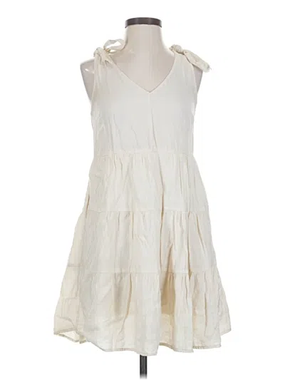 Pre-owned Blu Pepper Casual Dress In White