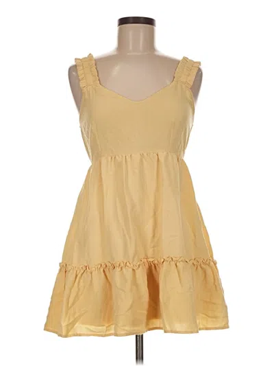 Pre-owned Blu Pepper Casual Dress In Yellow