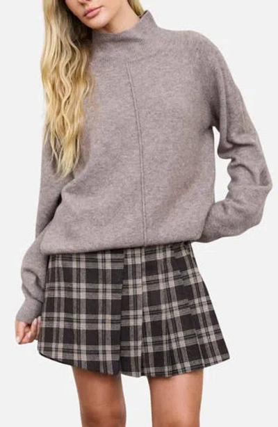 Blu Pepper Center Seam Mock Neck Sweater In Gray