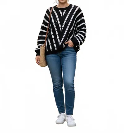 Blu Pepper Crochet Crewneck Sweater In Black/white In Multi