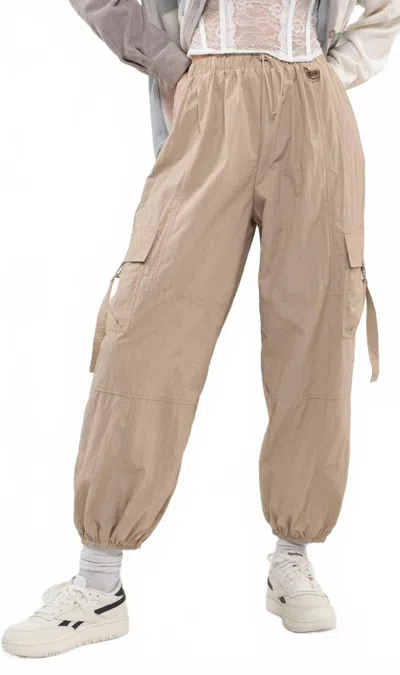 Blu Pepper Dune Cargo Pants In Sand In Neutral