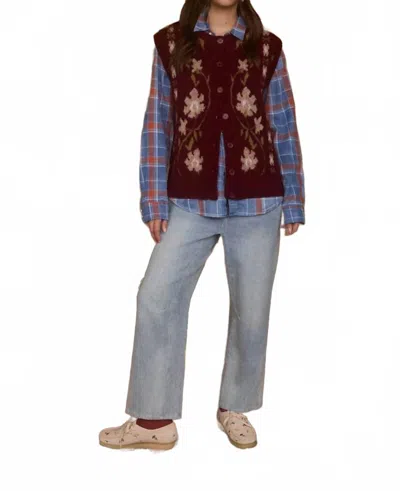 Blu Pepper Floral Sweater Vest In Burgundy In Multi