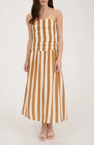 Blu Pepper Gathered Strapless Midi Dress In Brown