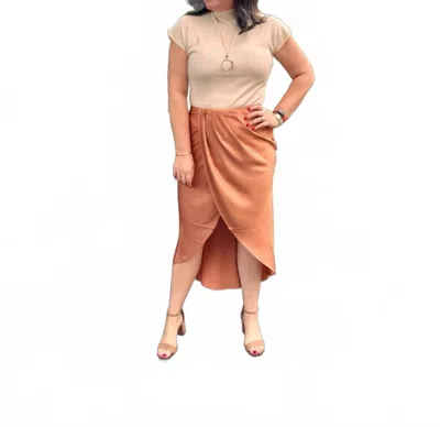 Blu Pepper Pleated Tulip Midi Skirt In Rust In Pink