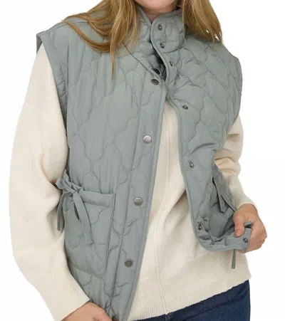 Blu Pepper Quilted Puffer Vest With Snaps In Sage In Blue