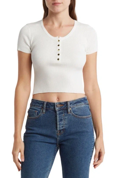 Blu Pepper Ribbed Crop Henley T-shirt In White