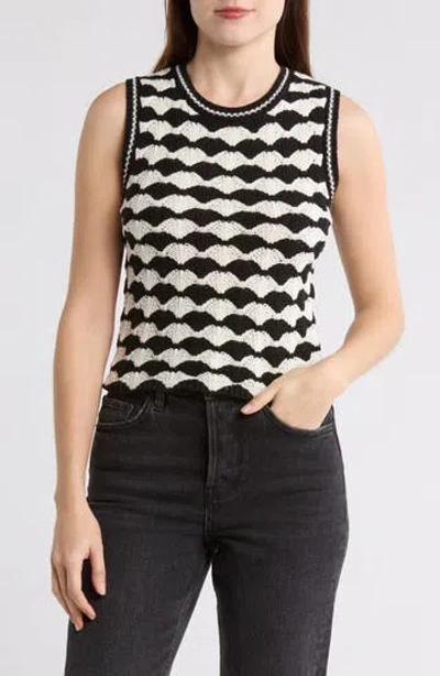 Blu Pepper Scallop Knit Top In Black