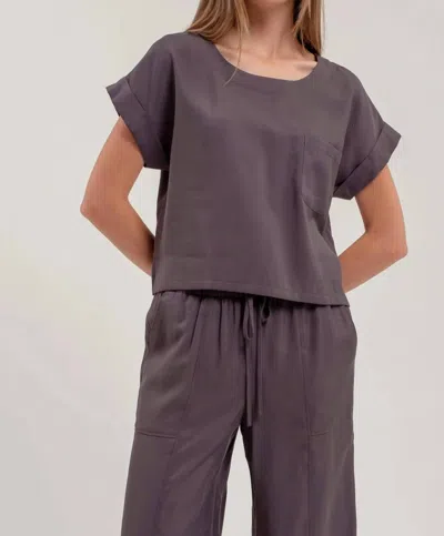 Blu Pepper Short Cuff Sleeve Top In Grey In Gray