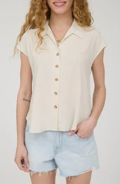 Blu Pepper Short Sleeve Button Front Shirt In Brown